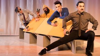 Othelo termina mal llega a Mendoza tras sus presentaciones en España y Rusia Othelo termina mal llega a Mendoza tras sus presentaciones en España y Rusia