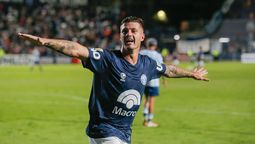 Independiente Rivadavia lo dio vuelta y de la mano de Barbieri logró un triunfo histórico frente a Racing