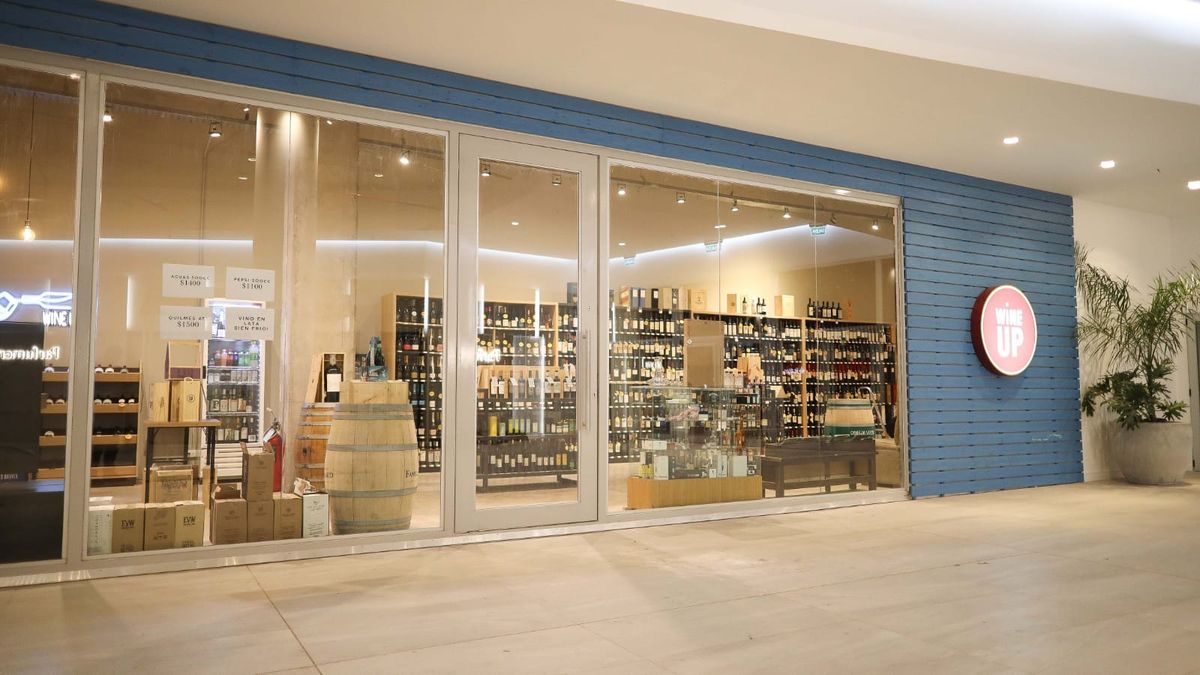 Además de un patio de comidas, juegos y una megatienda, el nuevo shopping tendrá un espacio temático del vino Además de un patio de comidas, juegos y una megatienda, el nuevo shopping tendrá un espacio temático del vino
