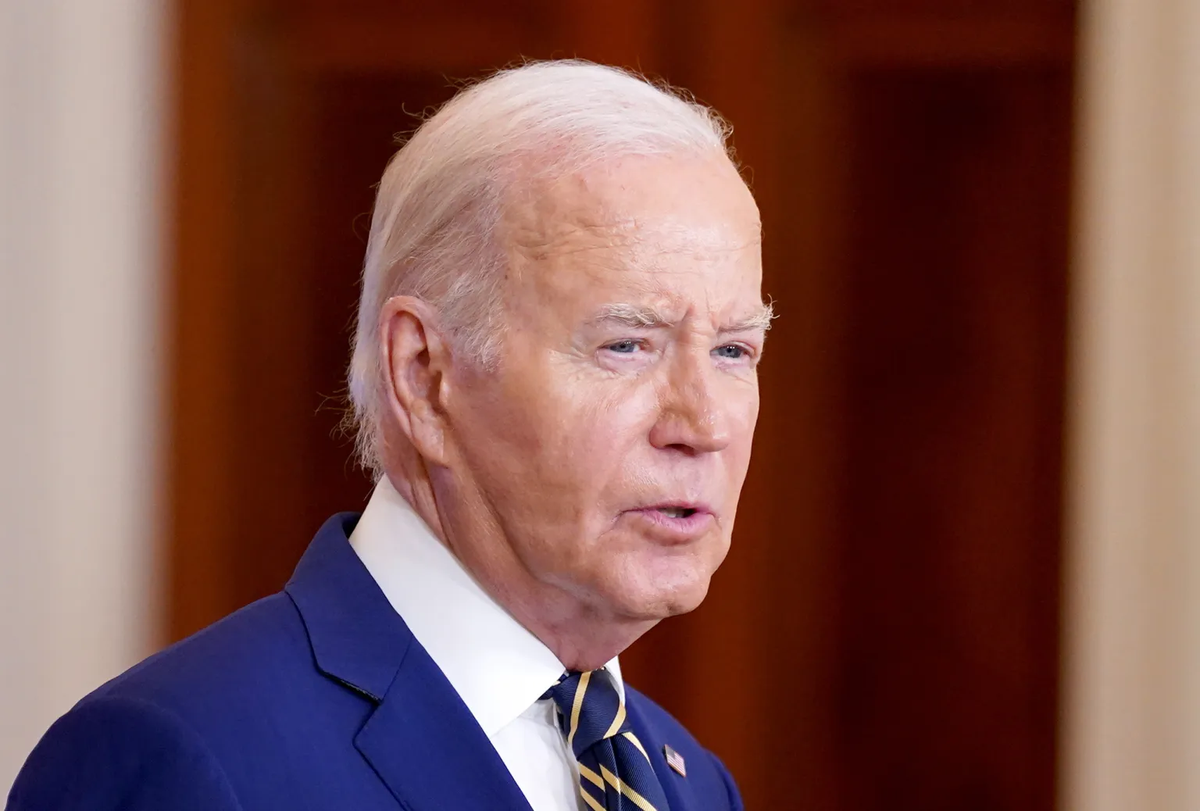 Joe Biden concurrió a votar de forma anticipada a un centro de votación en Delaware