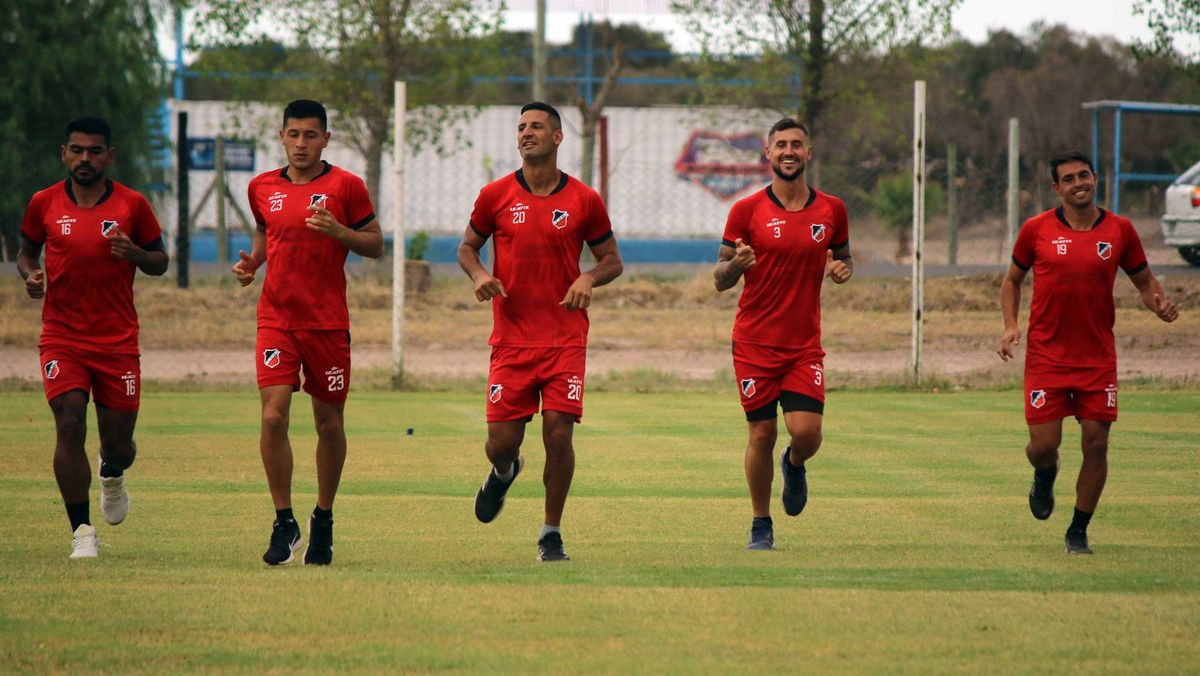 Los jugadores el martes volverán al trabajo en la continuación de la pretemporada.