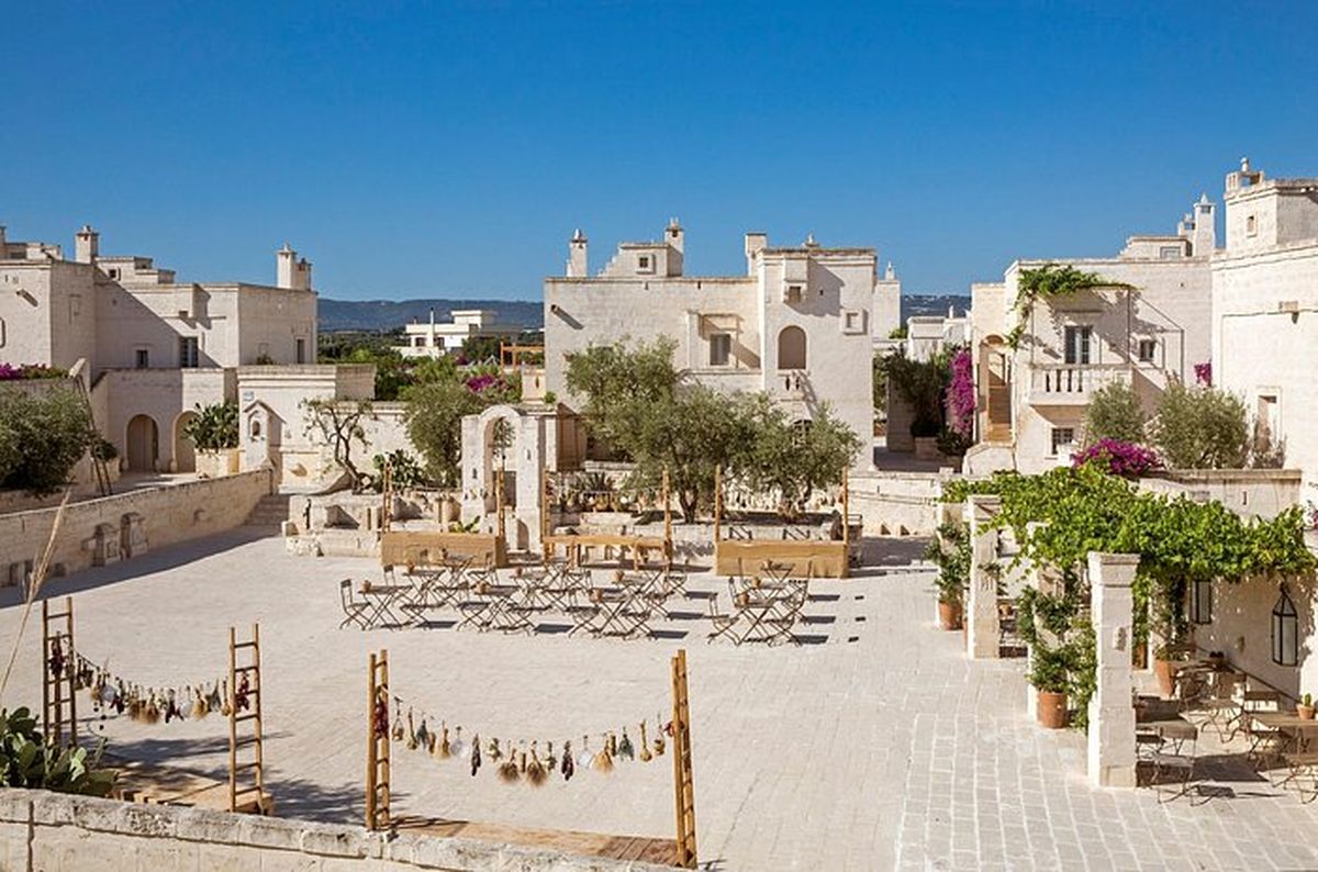 Borgo Egnazia, un antiguo pueblo costero del sur de Italia. Allí podrían encontrarse el Papa y Milei. Borgo Egnazia, un antiguo pueblo costero del sur de Italia. Allí podrían encontrarse el Papa y Milei.