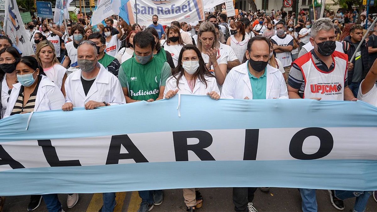 El Sute convocó a un paro para el 26 y 27 de julio.