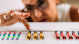 El trastorno obsesivo-compulsivo se da tanto en hombres como en mujeres