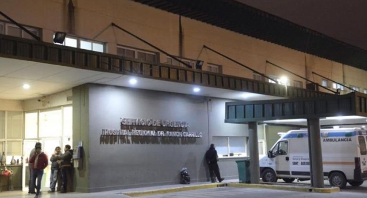 Fue al cumpleaños de una hija de 7 años y fue atacado a puñaladas por el novio de su ex pareja.