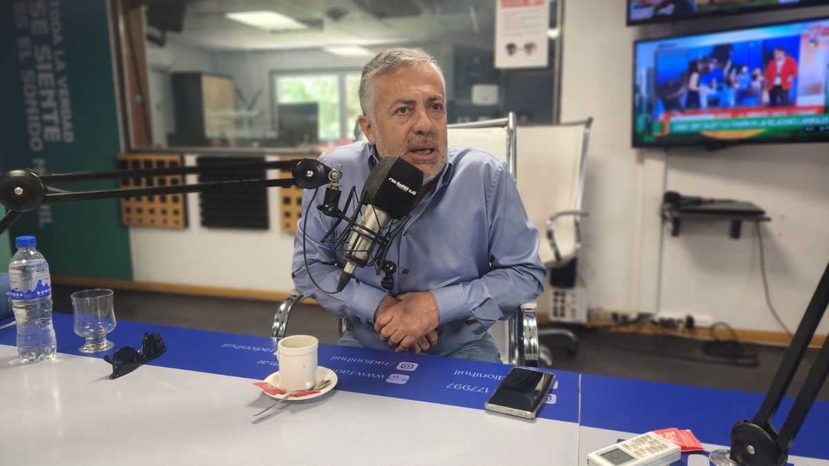 Alfredo Cornejo respaldó la idea de ajuste en el Estado que plantea Javier Milei pero advirtió que no permitirá que se toquen los fondos provinciales.&nbsp;