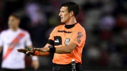 Andrés Merlos no será designado para dirigir tras su floja labor en River-Vélez