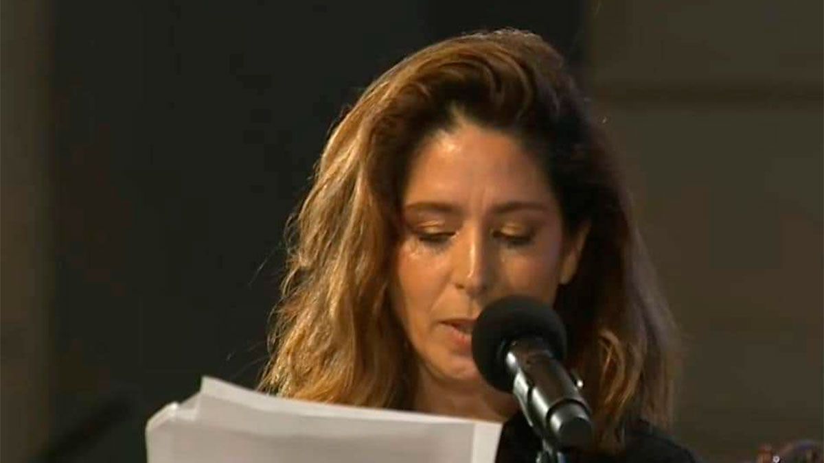 Laura Novoa habló de lo que cobró en el acto del Gobierno