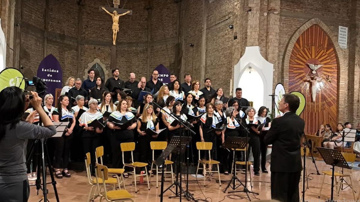 Coro de la Cooperativa CALF, de Neuquén, una de las agrupaciones participantes.&nbsp;