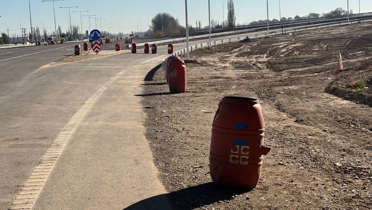 La Variante Palmira ha tenido más vueltas que los dos rulos que se inauguraron este jueves. Foto: Matías Pascualetti.