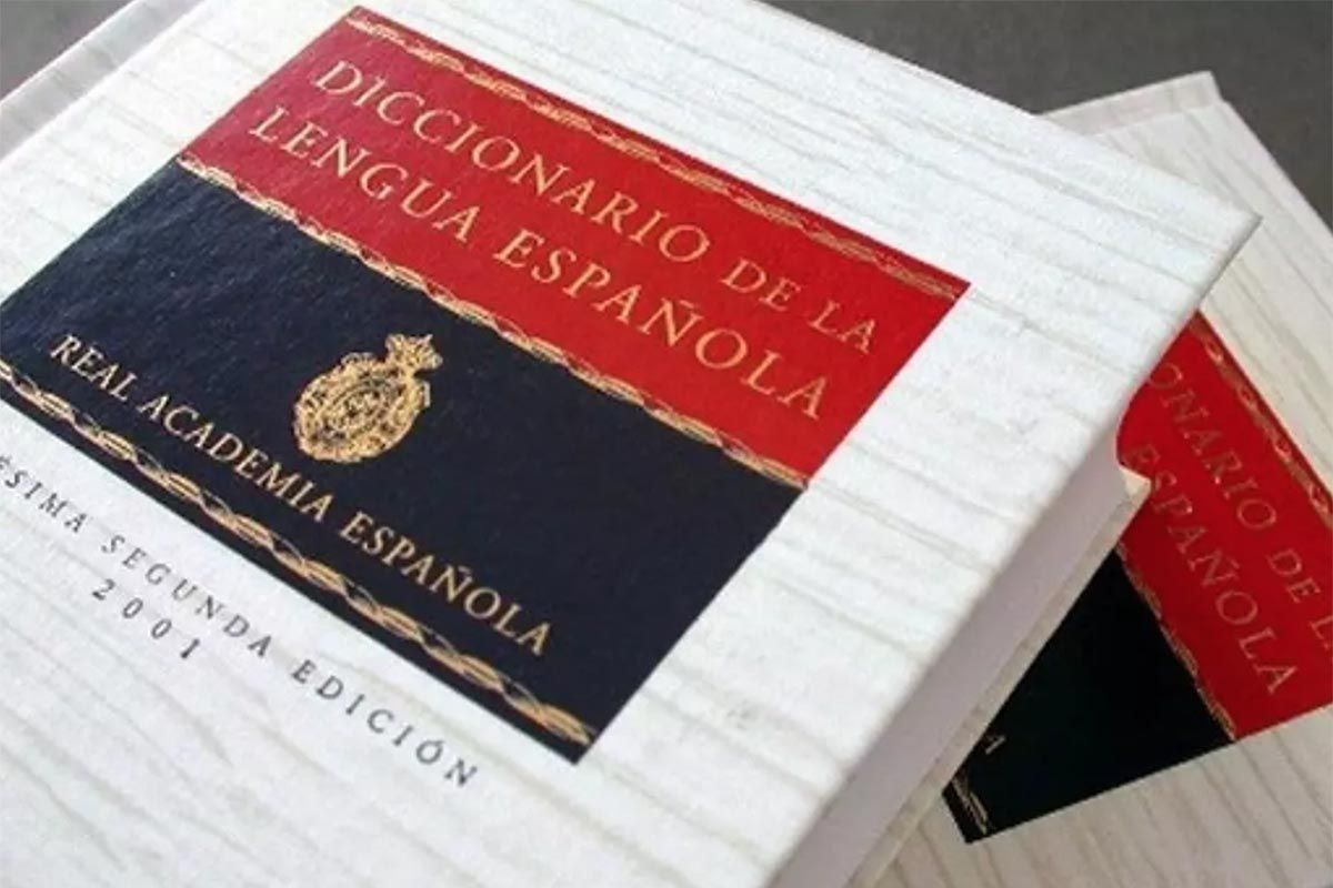 Duda despejada. La Real Academia Española despejó las dudas sobre el uso de la palabra presidenta. Duda despejada. La Real Academia Española despejó las dudas sobre el uso de la palabra presidenta. 