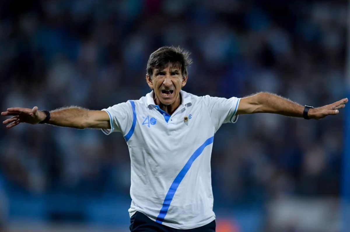 Gustavo Costas est&aacute; entre los mejores entrenadores del continente.