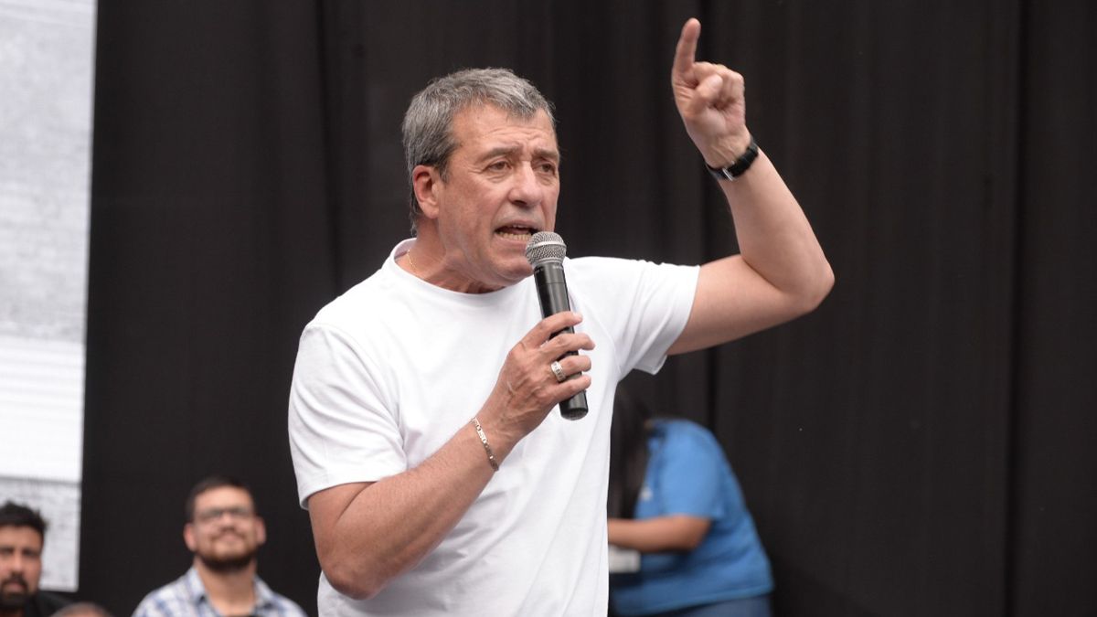 Adolfo Bermejo realizó fuertes críticas a Alfred Cornejo.