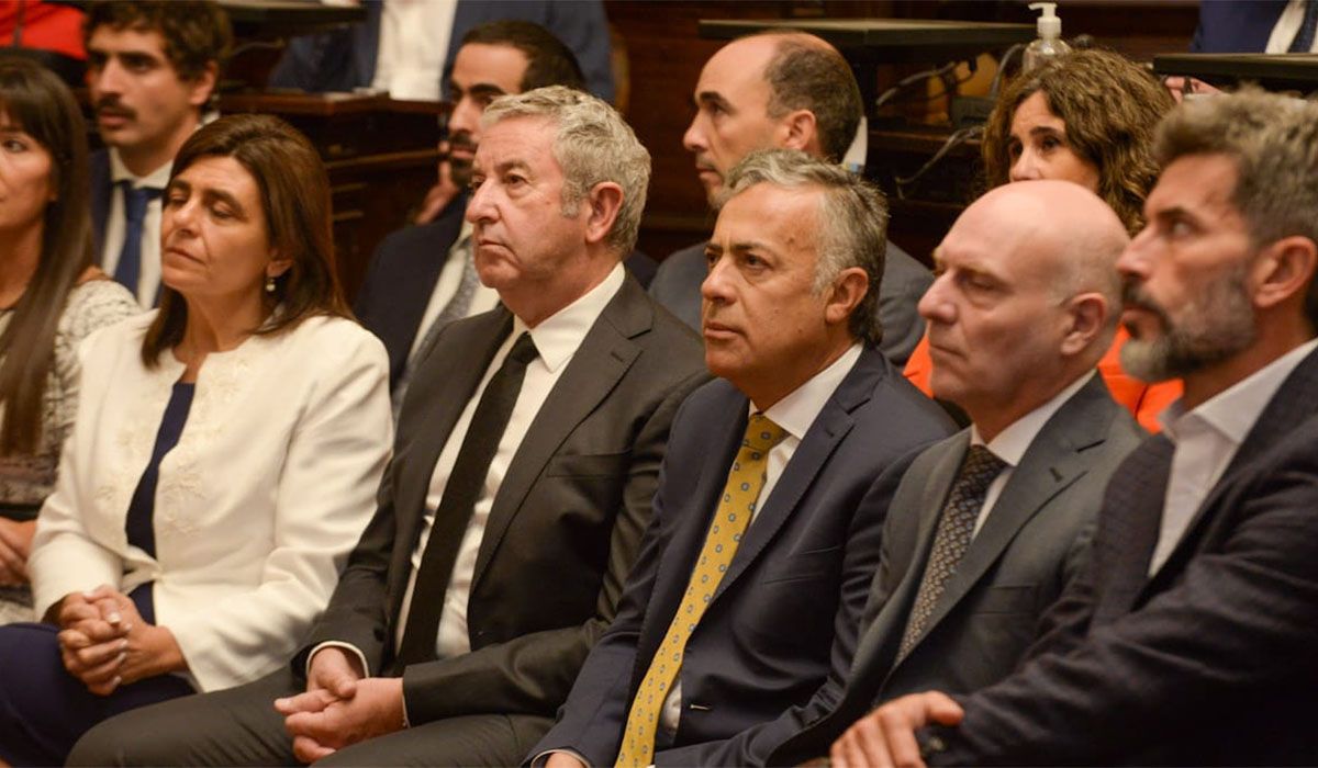 El exgobernador de Mendoza Alfredo Cornejo acordó con Mauricio Macri utilizar los 1.023 millones de dólares en Portezuelo del Viento "u otras obras hídricas". El pedido de Rodolfo Suarez es ampliar el objeto a cualquier tipo de obra que permita el desarrollo de la Provincia. Foto: Martín Pravata.