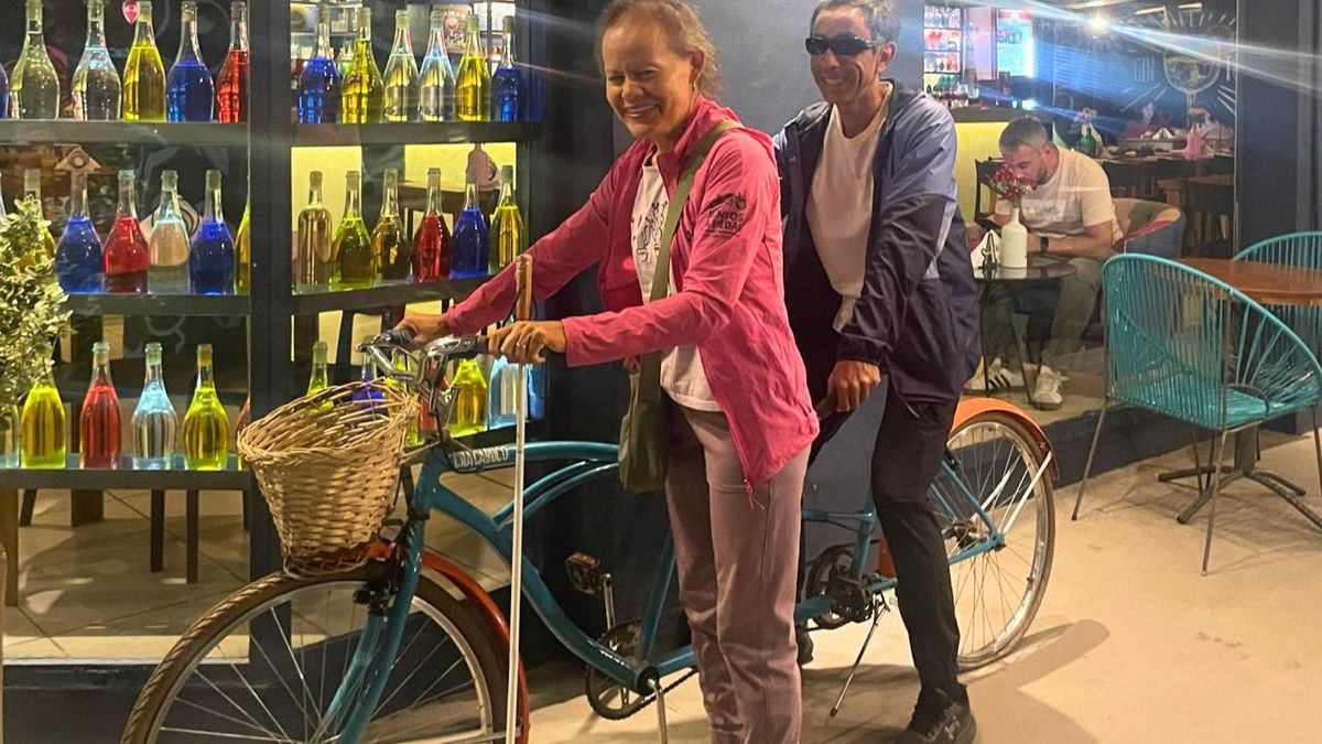 Son mendocinos, ciegos y se enamoraron hace 30 años escribiéndose cartas en sistema Braille