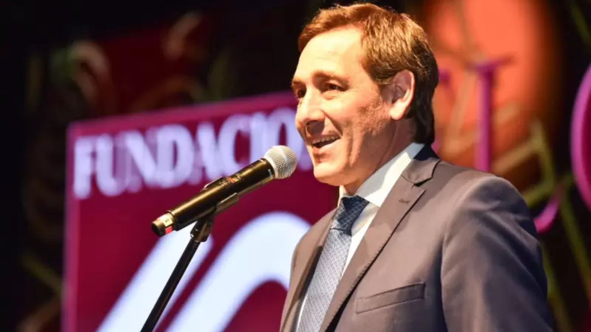 Julio Garro. El titular de la Subsecretaría de Deportes de la Nación asguró que está el dinero para que los deportistas viajen a la próxima cita olímpica. Julio Garro. El titular de la Subsecretaría de Deportes de la Nación asguró que está el dinero para que los deportistas viajen a la próxima cita olímpica.