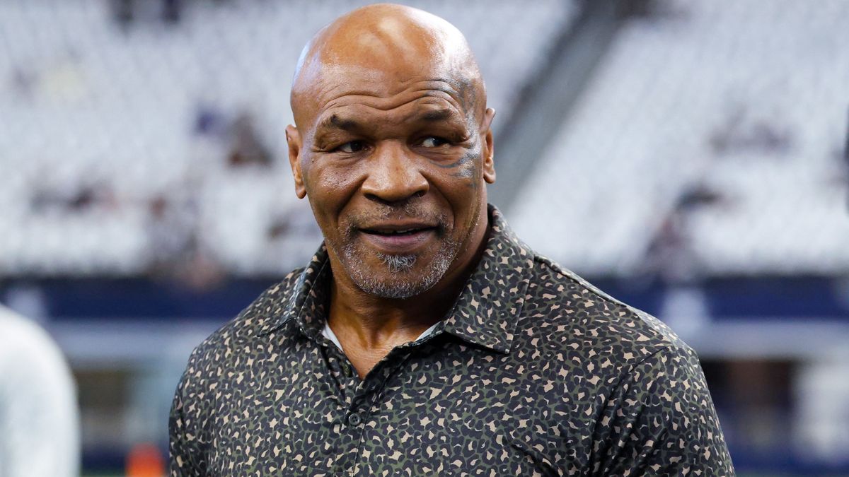 Mike Tyson acusa a Canelo &Aacute;lvarez de huir ante un boxeador estadounidense