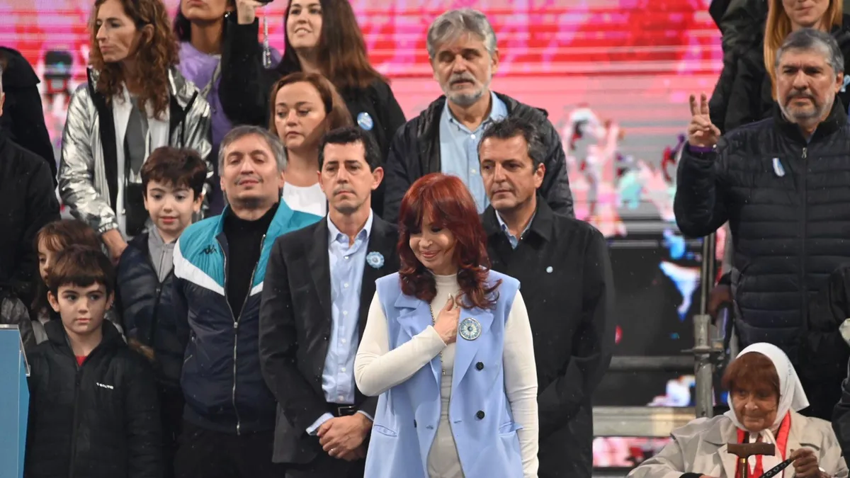 a vicepresidenta Cristina Kirchner finalmente eligió como candidato presidencial al  ministro del Interior