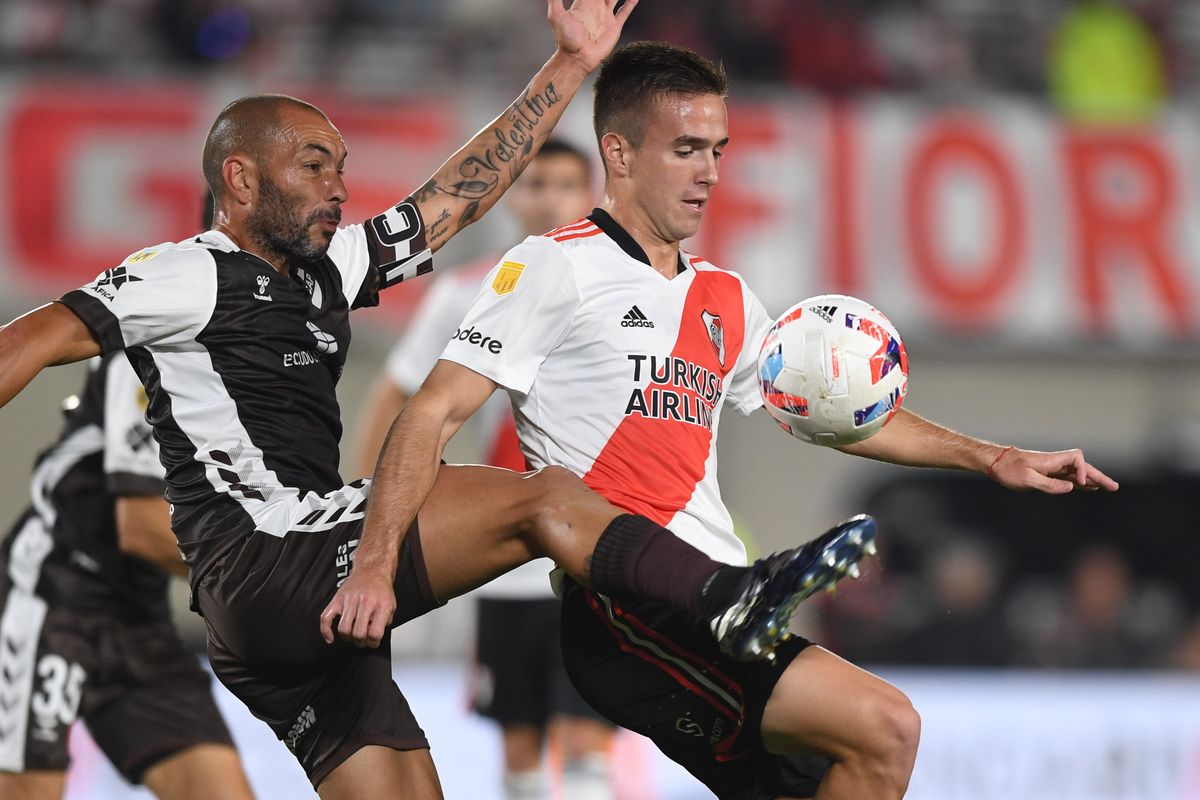 River cierra la fase de grupos frente a un Platense necesitado de puntos
