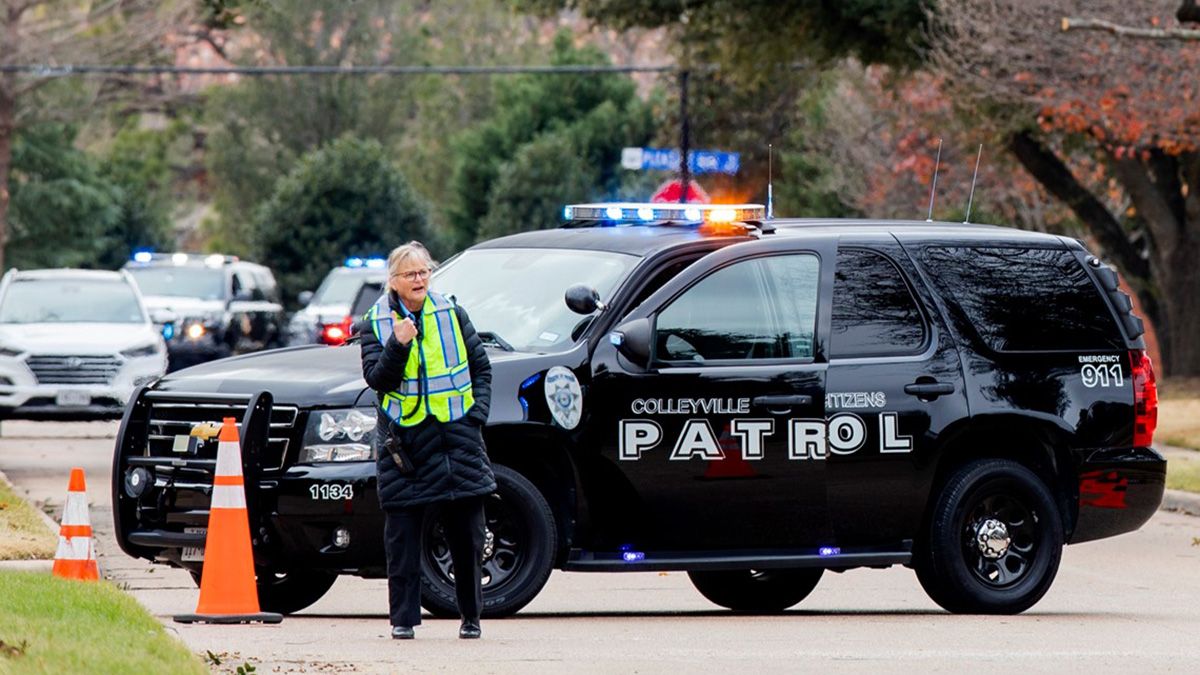 El secuestro en la sinagoga de Texas se produjo en horas de la mañana de este sábado y culminó diez horas después con el individuo abatido
