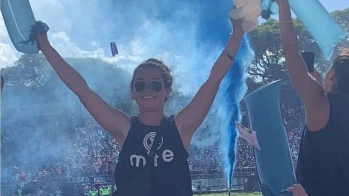 Tatiana vive la pasión desde adentro del club. Tatiana vive la pasión desde adentro del club.