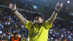 Operaron a Diego Armando Maradona