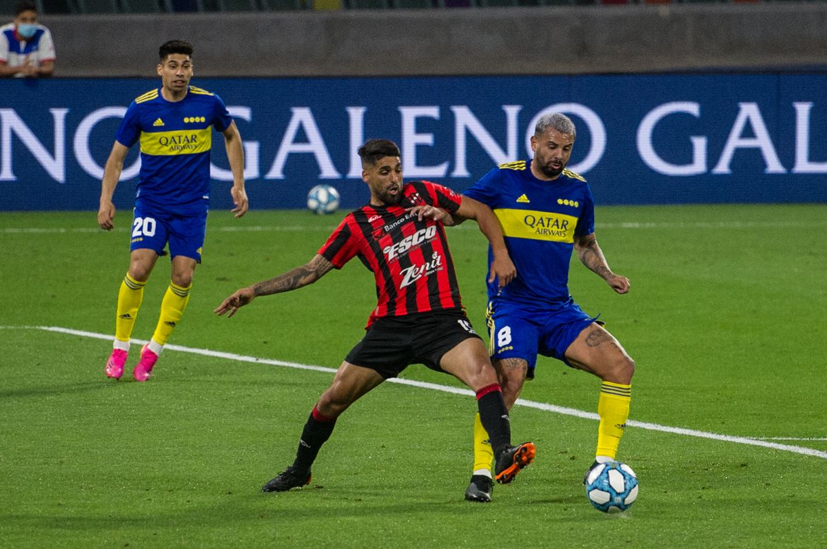 El colombiano Cardona fue titular en Boca ante Patronato por la Copa Argentina.