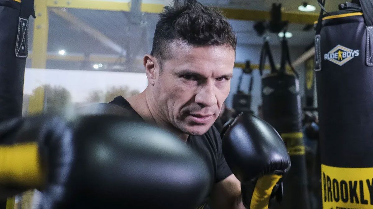 Maravilla Martínez comparó a Maradona con Messi y el General San Martín: 