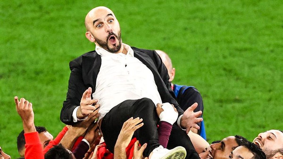 Walid Regragui es el técnico de la sorprendente Marruecos.