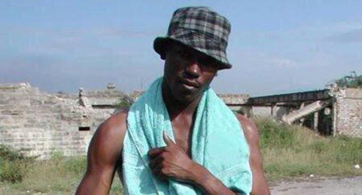 Multaron al negro de WhatsApp por su estado de ebriedad