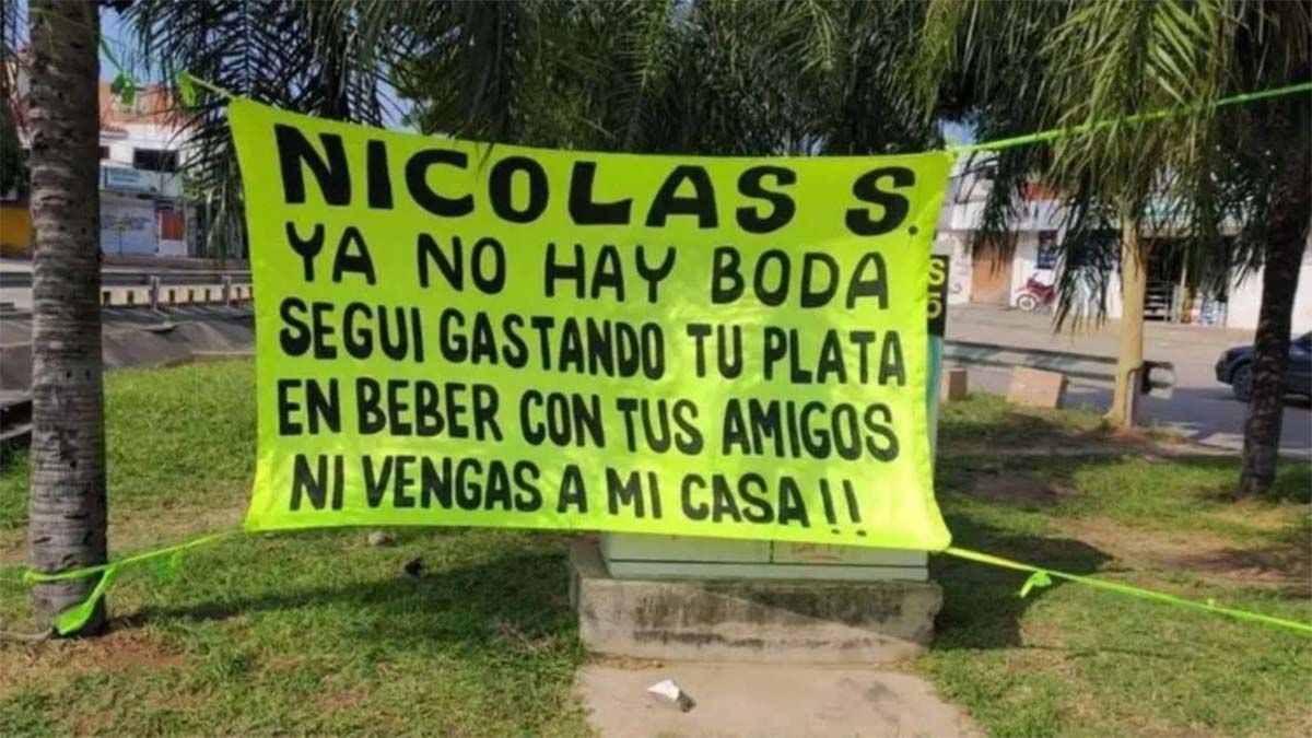 El cartel por el que se suspendió la boda en Bolivia