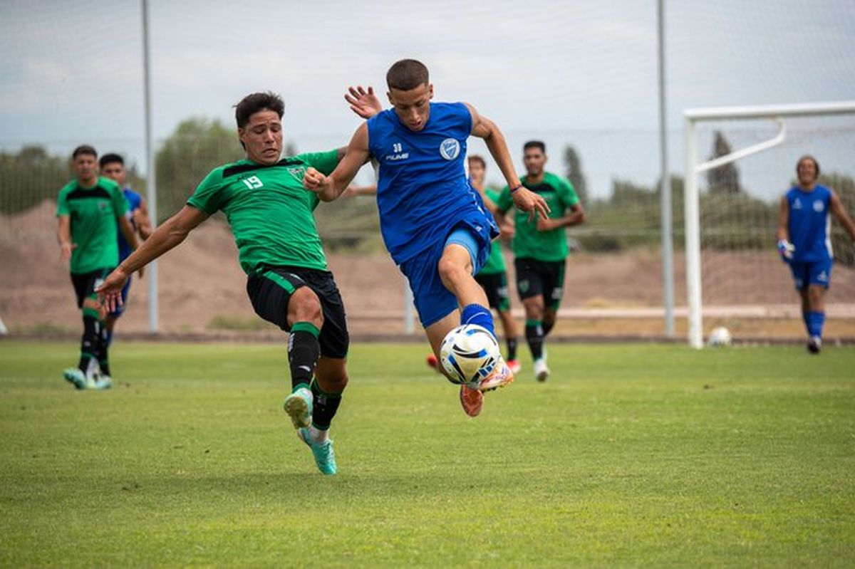 Godoy Cruz perdió ante San Martín de San Juan en un nuevo amistoso de pretemporada