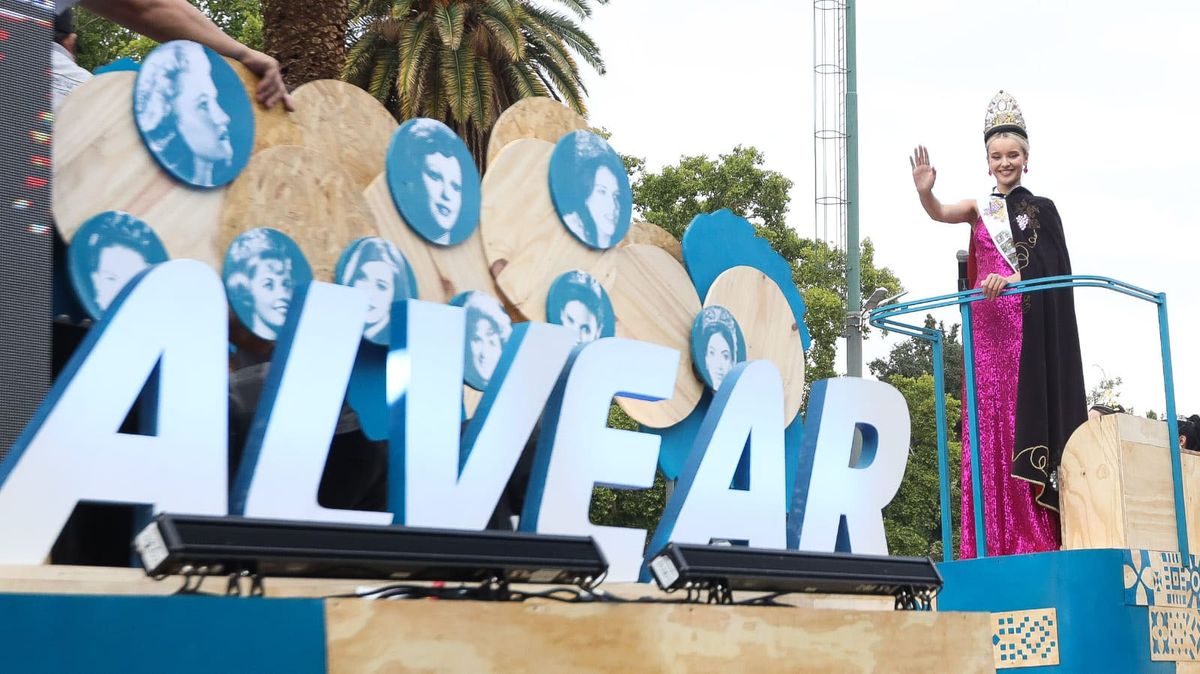 La reina de Alvear, Mariana Cucatto. La reina de Alvear, Mariana Cucatto. 