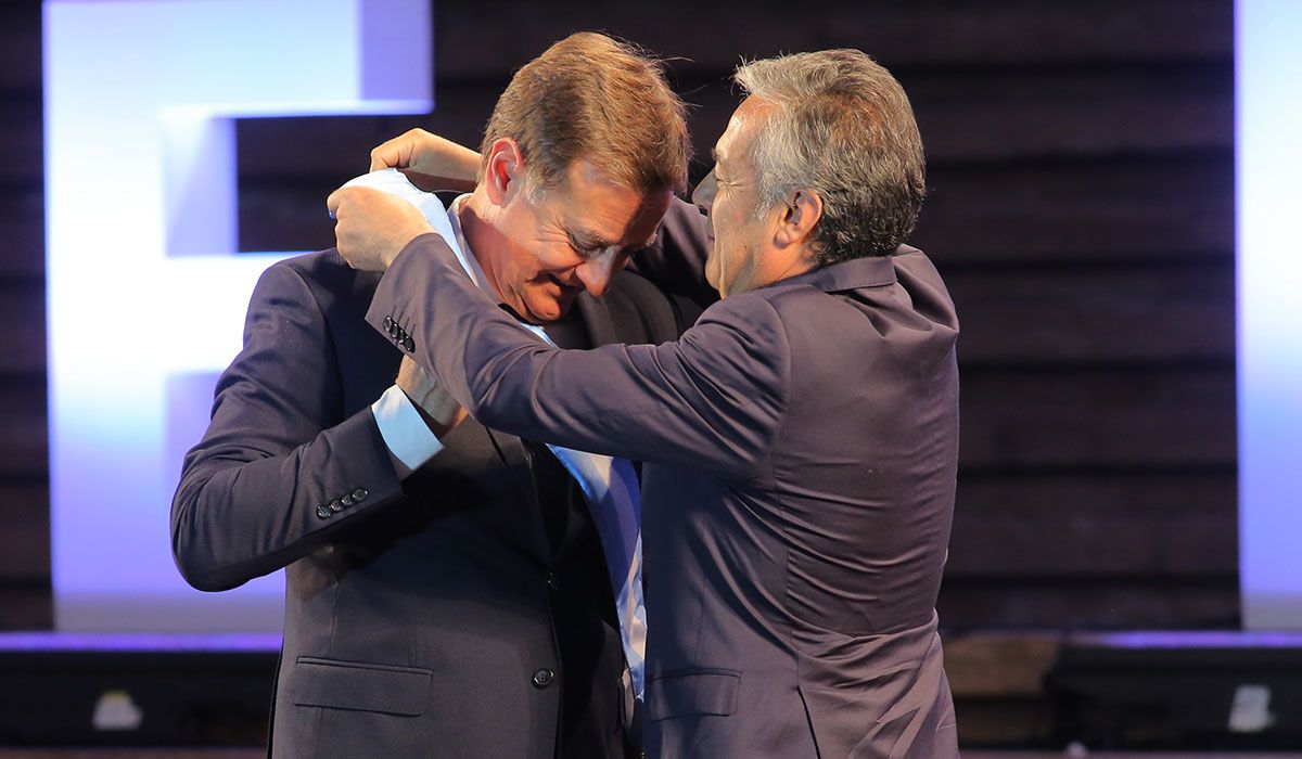 Rodolfo Suarez asumió como gobernador el 10 de diciembre de 2019, cuando Alfredo Cornejo le entregó la banda.