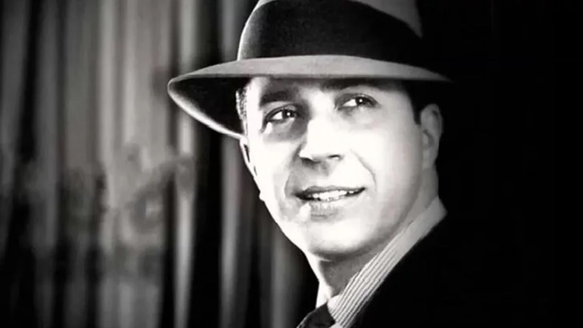 Se conmemora el Día del Cantor Nacional en homenaje a Carlos Gardel