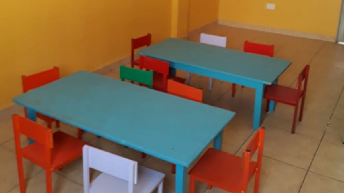 El tierno video de un nene de 2 años queriendo ingresar a su jardín