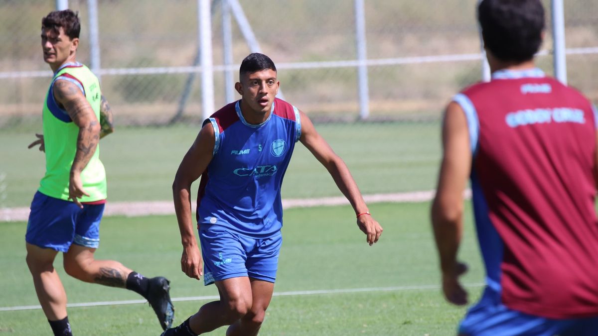 Godoy Cruz realizó su última práctica en Coquimbito previo al encuentro con River Plate.