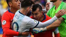 Messi, el gran ausente en el partido entre Argentina y Chile, en Calama.