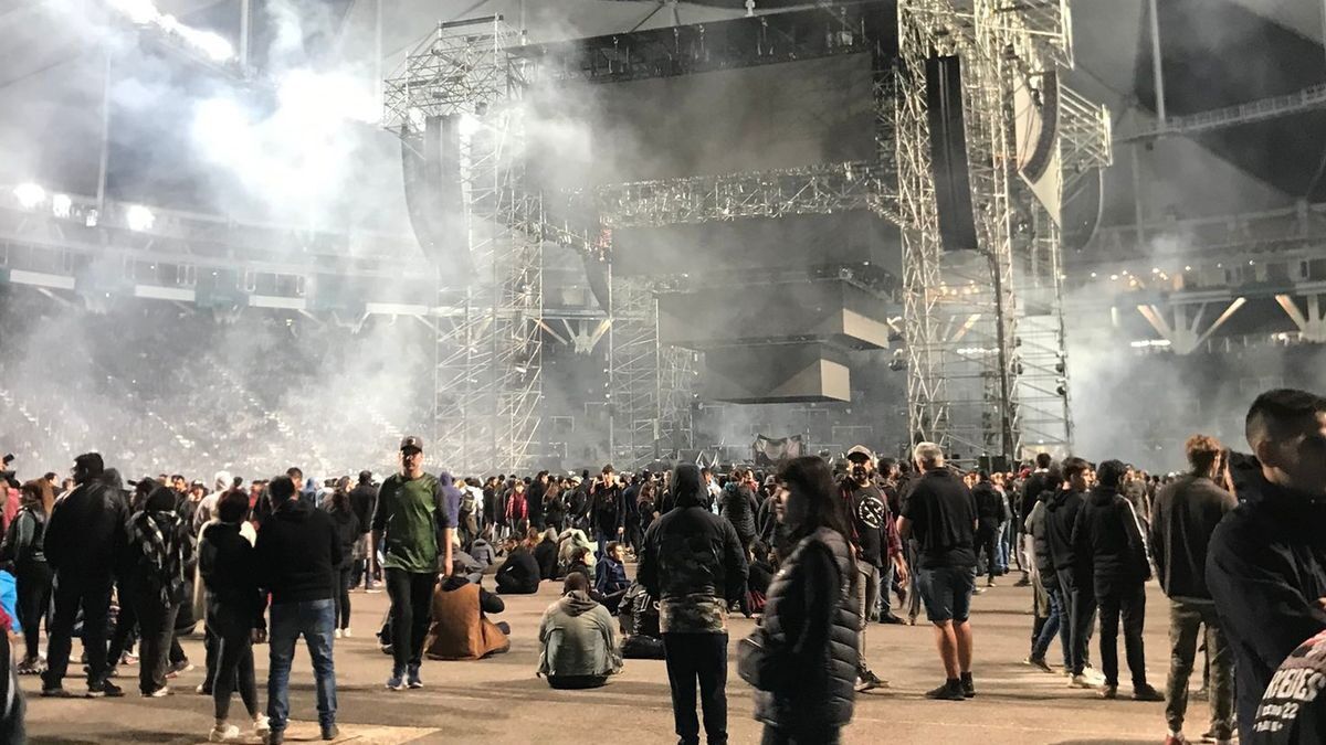 Más de 250 personas de seguridad privada sufrieron intoxicación por consumir viandas en mal estado en el show de La Renga Más de 250 personas de seguridad privada sufrieron intoxicación por consumir viandas en mal estado en el show de La Renga