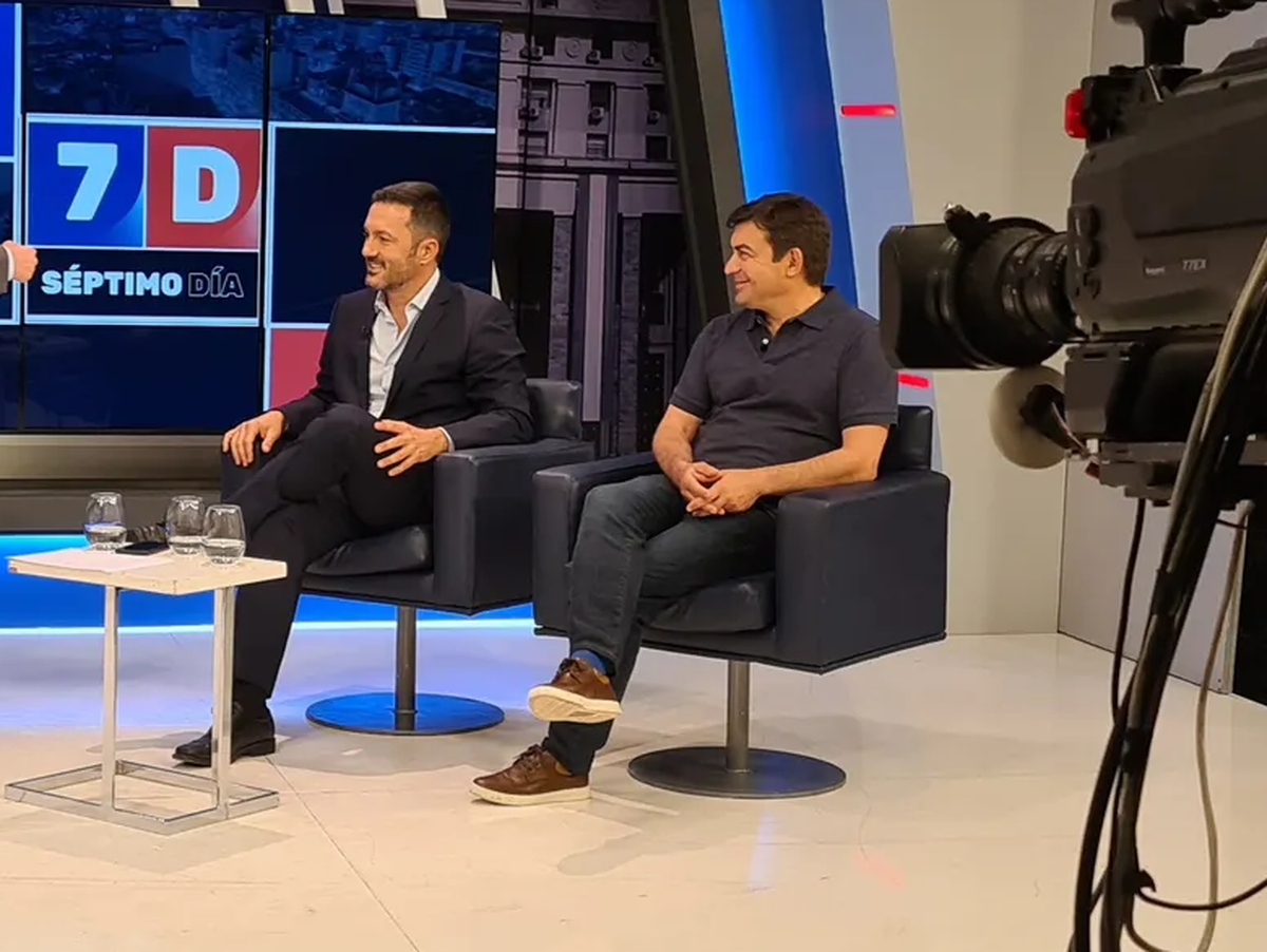 Los dos el mismo día. El 19 de octubre, ambos diputados nacionales en ese entonces, dijeron ante las cámaras de 7D (Canal Siete) que buscaban ser candidatos a la Gobernación. De Marchi ya lo había anunciado mucho antes.