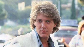 Protagonizó Crash y La Secretaria: así se ve hoy el actor James Spader a sus 65 años