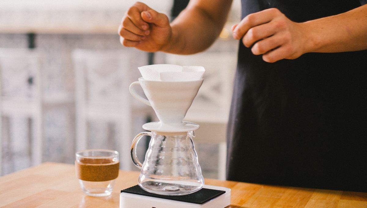 Convierte los filtros de café en una maravillosa idea con este DIY de reciclaje. 