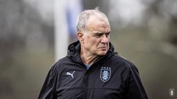 La decisión de Marcelo Bilsa le trajo problemas a Uruguay.