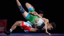 ¡Le hizo la doble Nelson! David Almendra es finalista en lucha libre