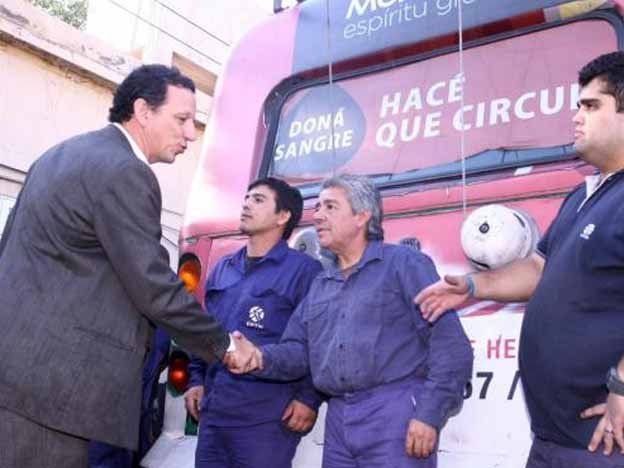 Pérez designó a un ex encargado de la reparación de escuelas al frente de la empresa de transporte estatal
