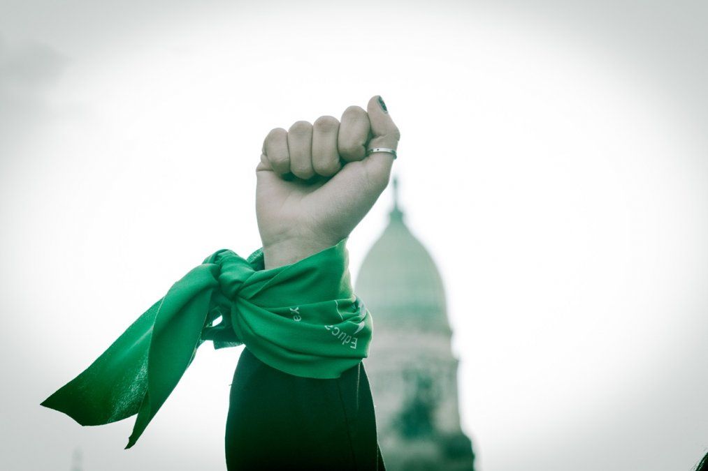 La Ley del aborto aprobada en diciembre protege a la mujer.