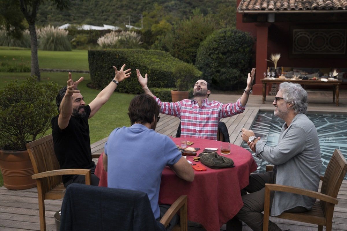 La cr&iacute;tica de esta serie de Netflix, la posiciona entre las m&aacute;s recomendadas.