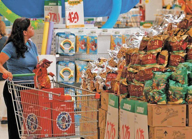 El pan dulce y otros productos de Navidad son parte de las ofertas que no faltan en el Black Week de los supermercados mayoristas El pan dulce y otros productos de Navidad son parte de las ofertas que no faltan en el Black Week de los supermercados mayoristas