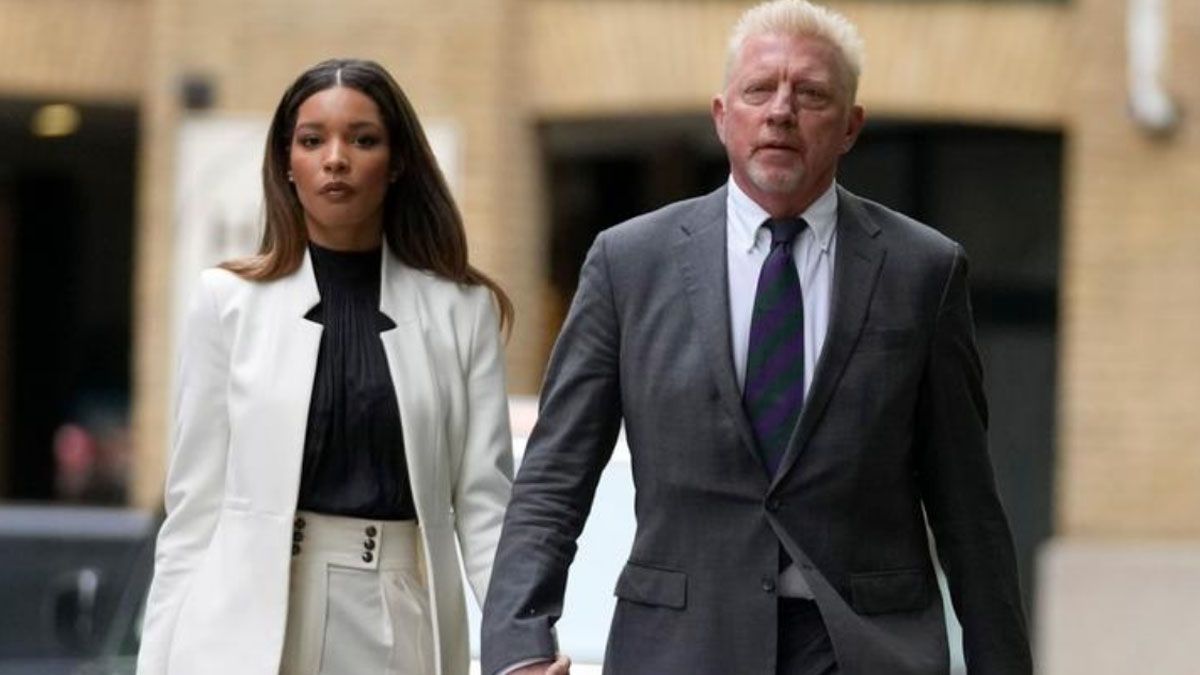 Boris Becker ingresa al juzgado con su actual pareja, la africana Lilian de Carvalho Monteiro.
