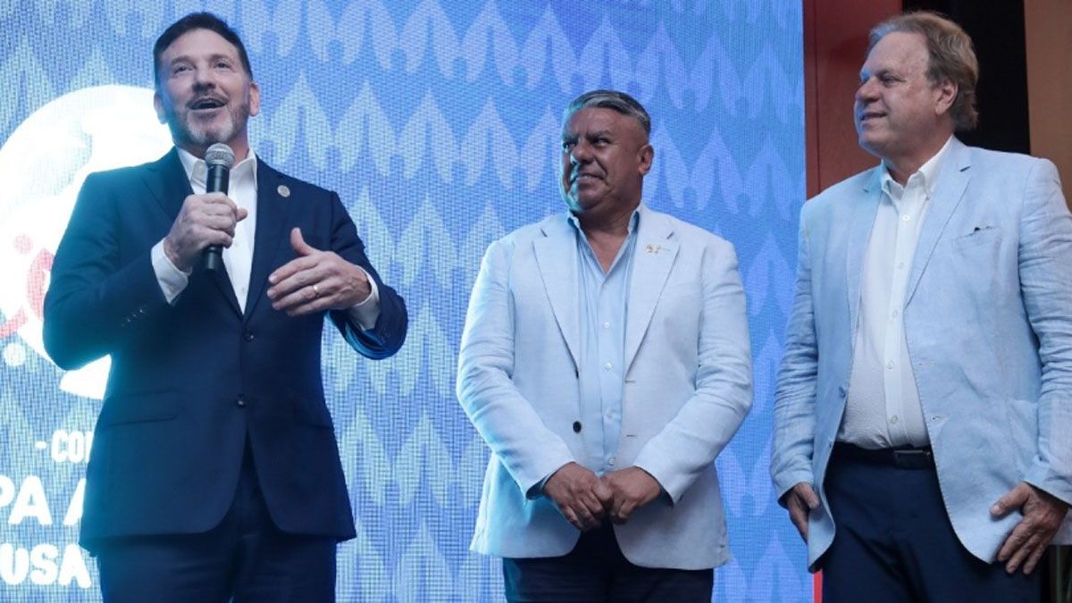 Domínguez, Tapia y Jesurún antes de la final.